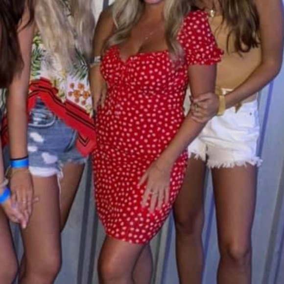 Princess Polly Red Mini Dress - Picture 2 of 5